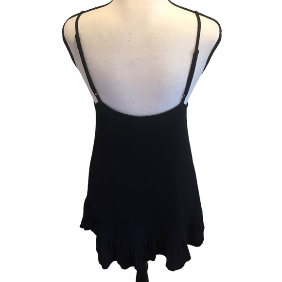 Six Crisp Days Black Halter Mini Dress Size Medium - Picture 4 of 8